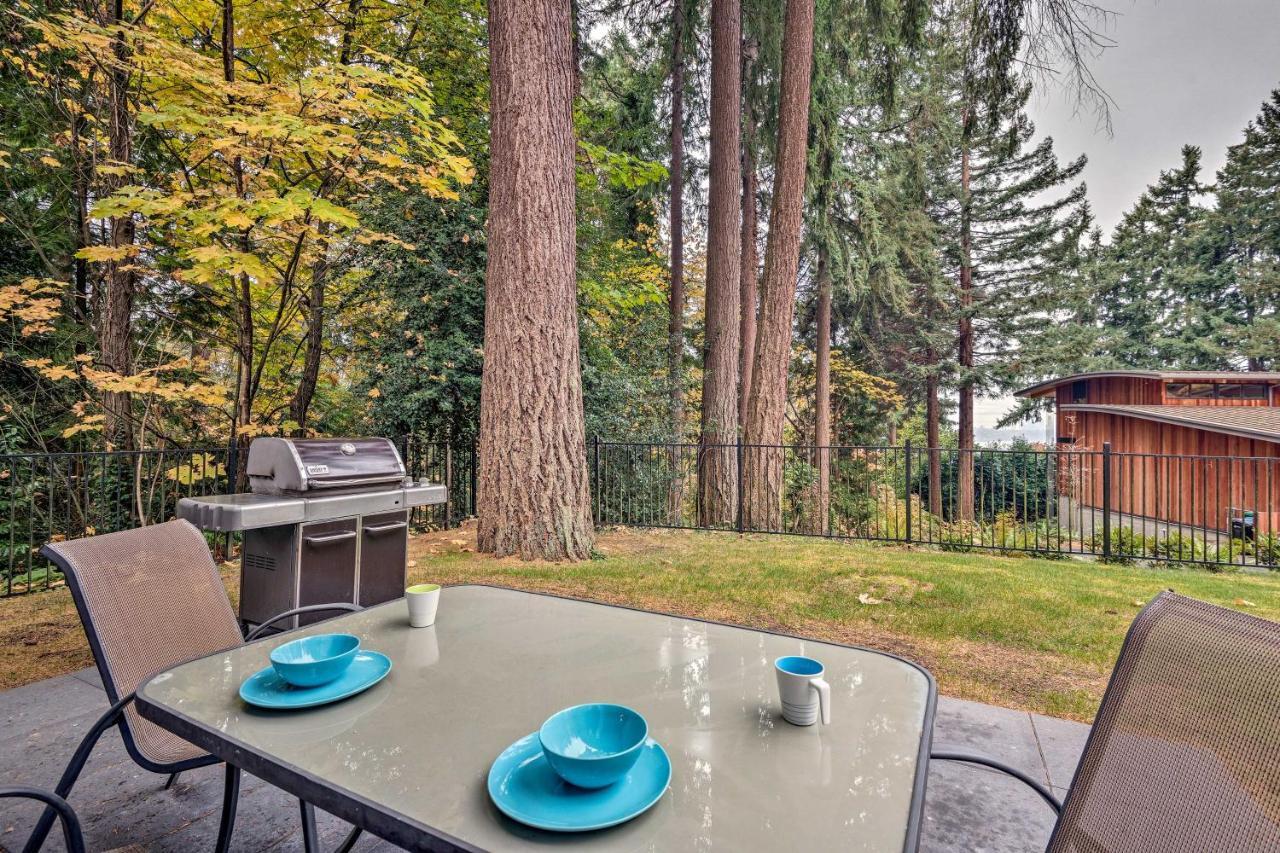 Updated 1970S Island Bungalow, 8 Miles To Seattle! Mercer Island Exterior photo